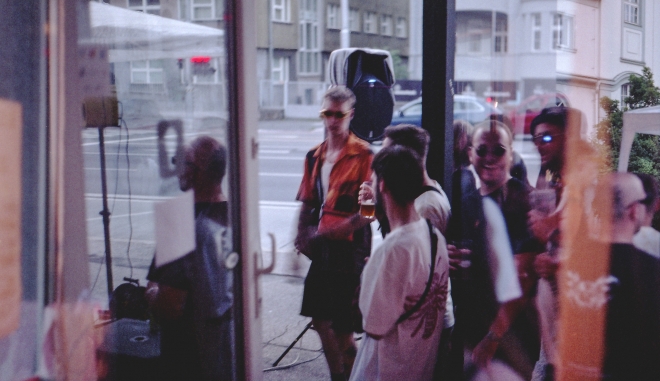 11 Rapzzz place, Jaws